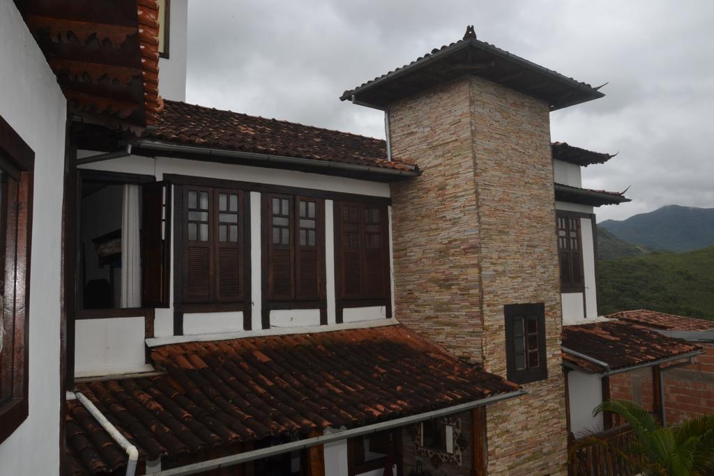 Pousada Gamarano Мариана Екстериор снимка